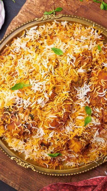 Aromatic chicken biryani prepared fresh